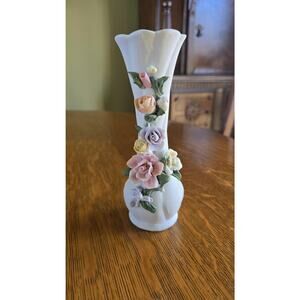 Porcelain Bud Vase White With Pastel Raised Roses Floral Decor Figurine